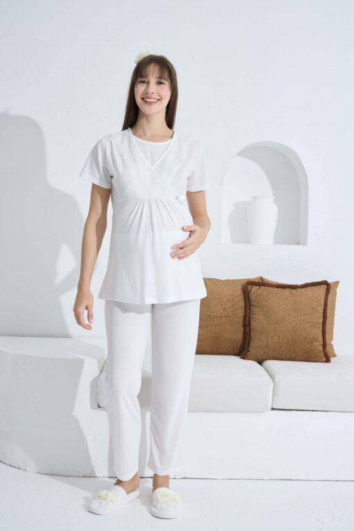 Pyjama grossesse et allaitement manches courtes blanc